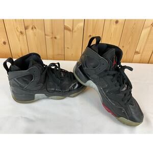 Jordan Jumpman Two Trey Kids Shoes Sneaker Black/Red, Size 7Y